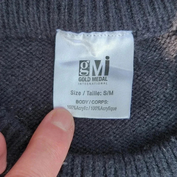 Polar Bear  Christmas Sweater - Picture 3 of 9